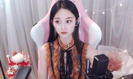 娱乐吃瓜美女,揭秘美女生吃瓜背后的故事